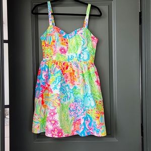 Lilly Pulitzer Ardleigh Dress, size 6. Multi Lovers Coral Print.